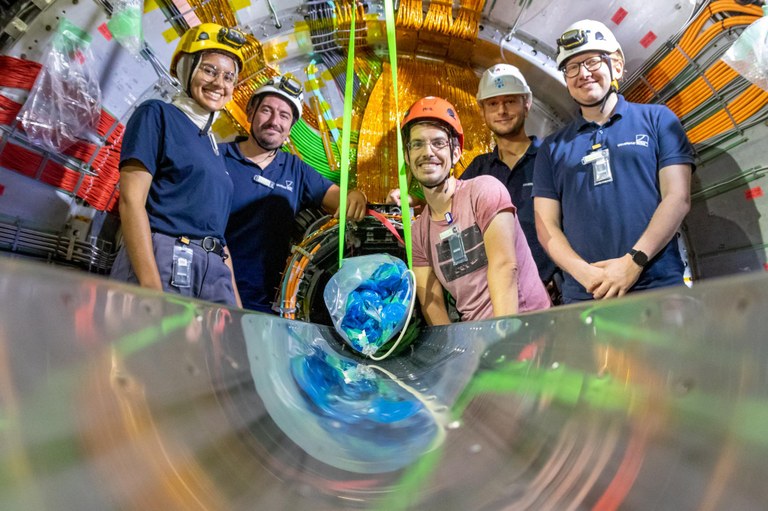 Viele Physikerinnen und Physiker der Universität Bonn forschen am Belle II-Experiment Viele Physikerinnen und Physiker der Universität Bonn forschen am Belle II-Experiment