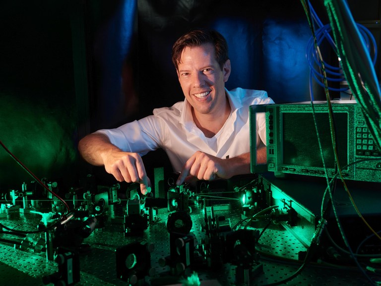 Professor Simon Stellmer from the University of Bonn Professor Simon Stellmer from the University of Bonn